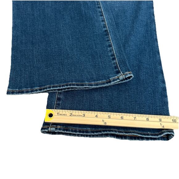 NWT Old Navy Kicker Boot-Cut Jeans Womens Plus Size 24 Med Wash Stretch Cowgirl - Picture 8 of 10